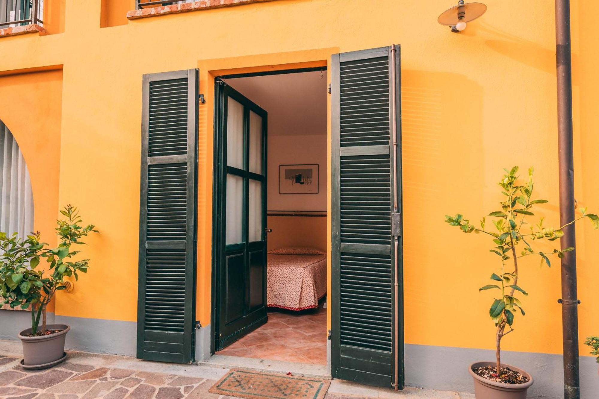 Roddi Agriturismo Cascina Barin מראה חיצוני תמונה
