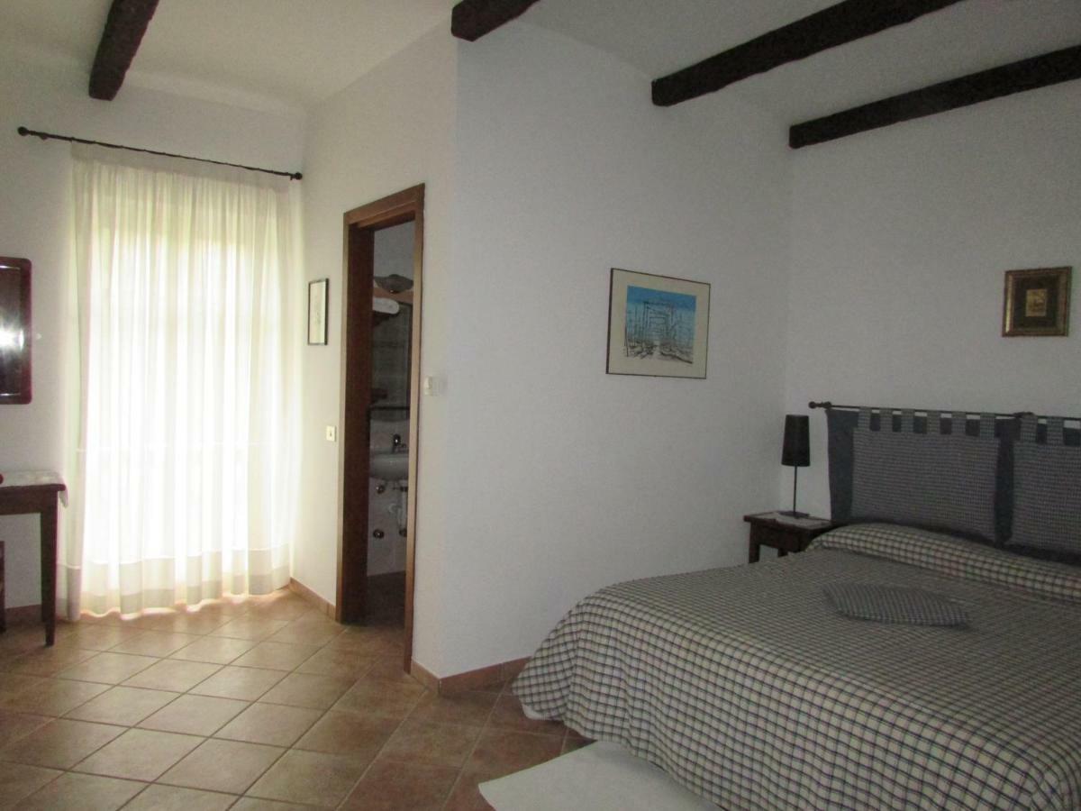 Roddi Agriturismo Cascina Barin מראה חיצוני תמונה
