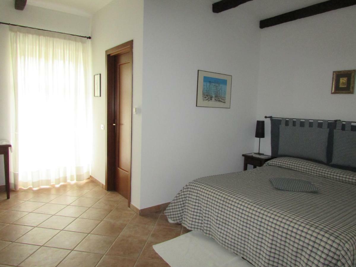 Roddi Agriturismo Cascina Barin מראה חיצוני תמונה