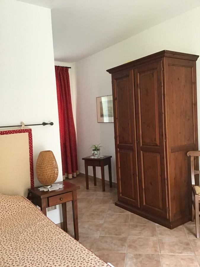 Roddi Agriturismo Cascina Barin מראה חיצוני תמונה