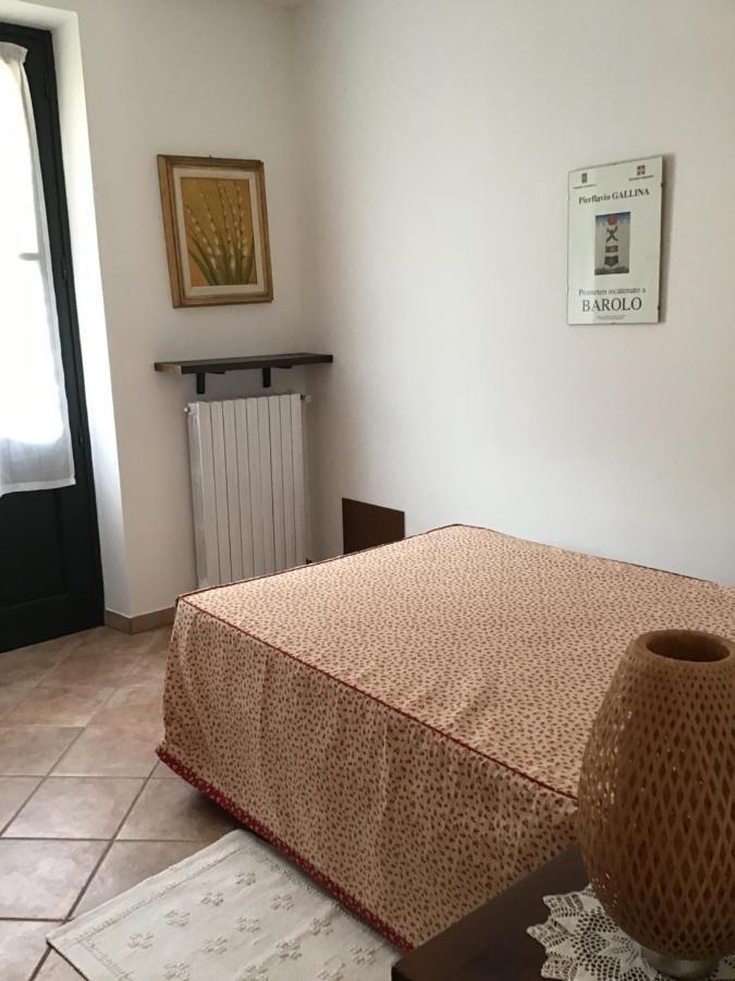 Roddi Agriturismo Cascina Barin מראה חיצוני תמונה